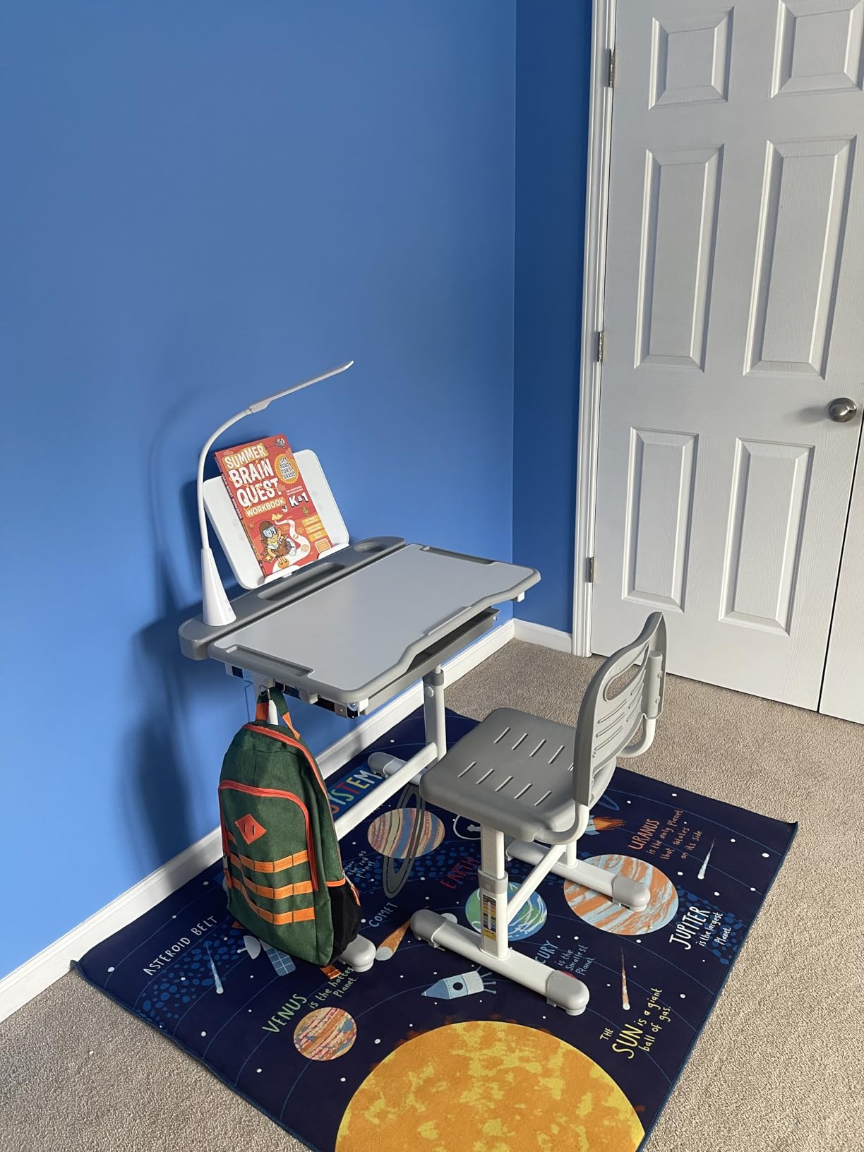 VEVOR Kids Study Desk and Chair Set, Learning Table and Chair for Kids with Table Lamp, Adjustable Height & 0-40° Tilted Desktop Toddler Desk and Chair, Table for Bedroom & Study Room, Pink customer photo 1