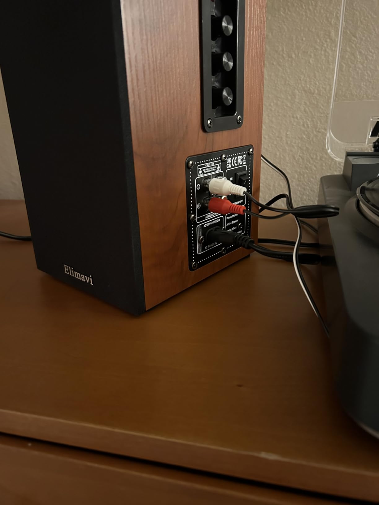 Elimavi 30W X 2 Powered Bookshelf Speakers, RCA Input for Turntable, Brown customer photo 2