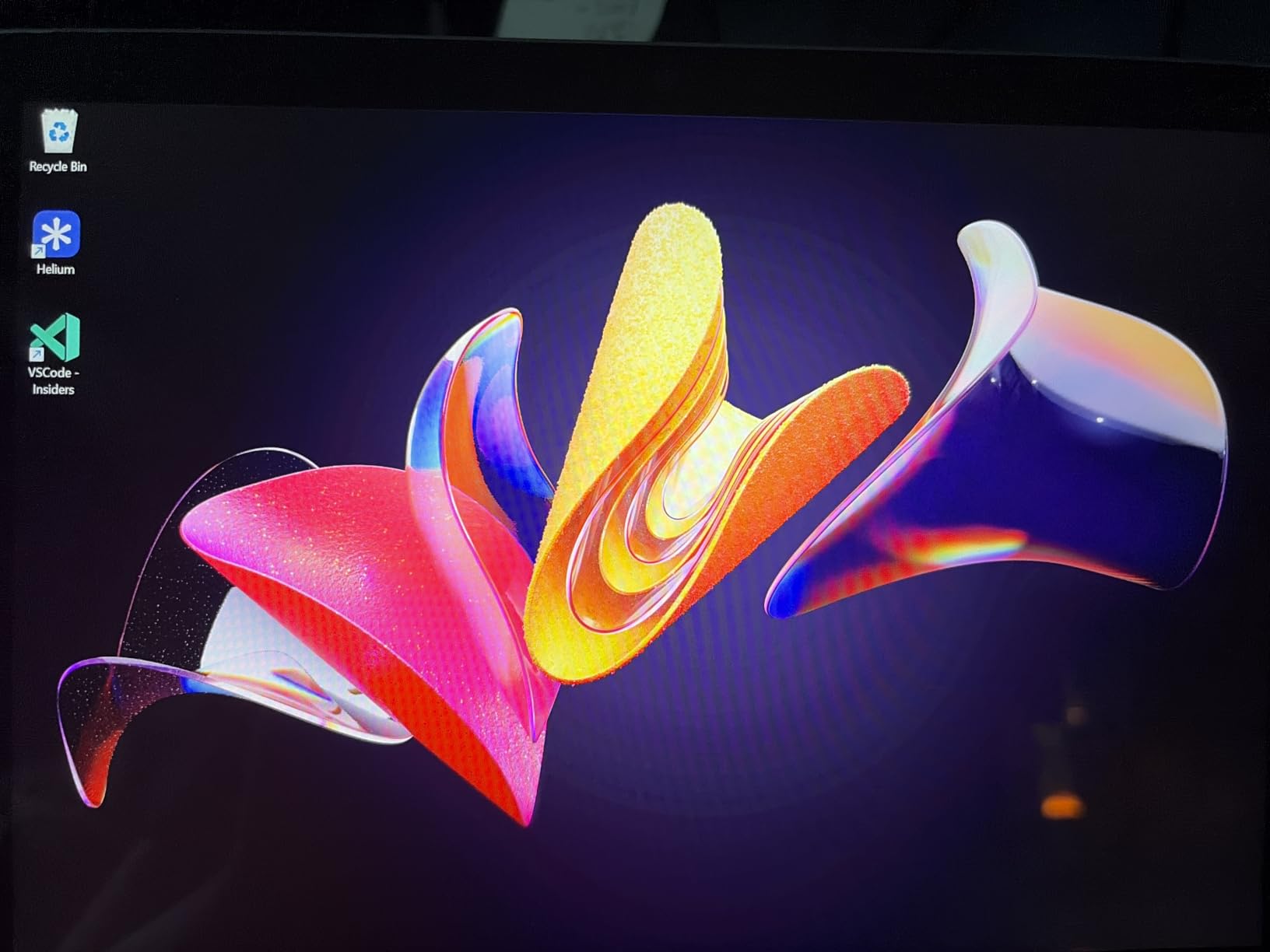 Surface Go 2 Windows Pro customer photo 1