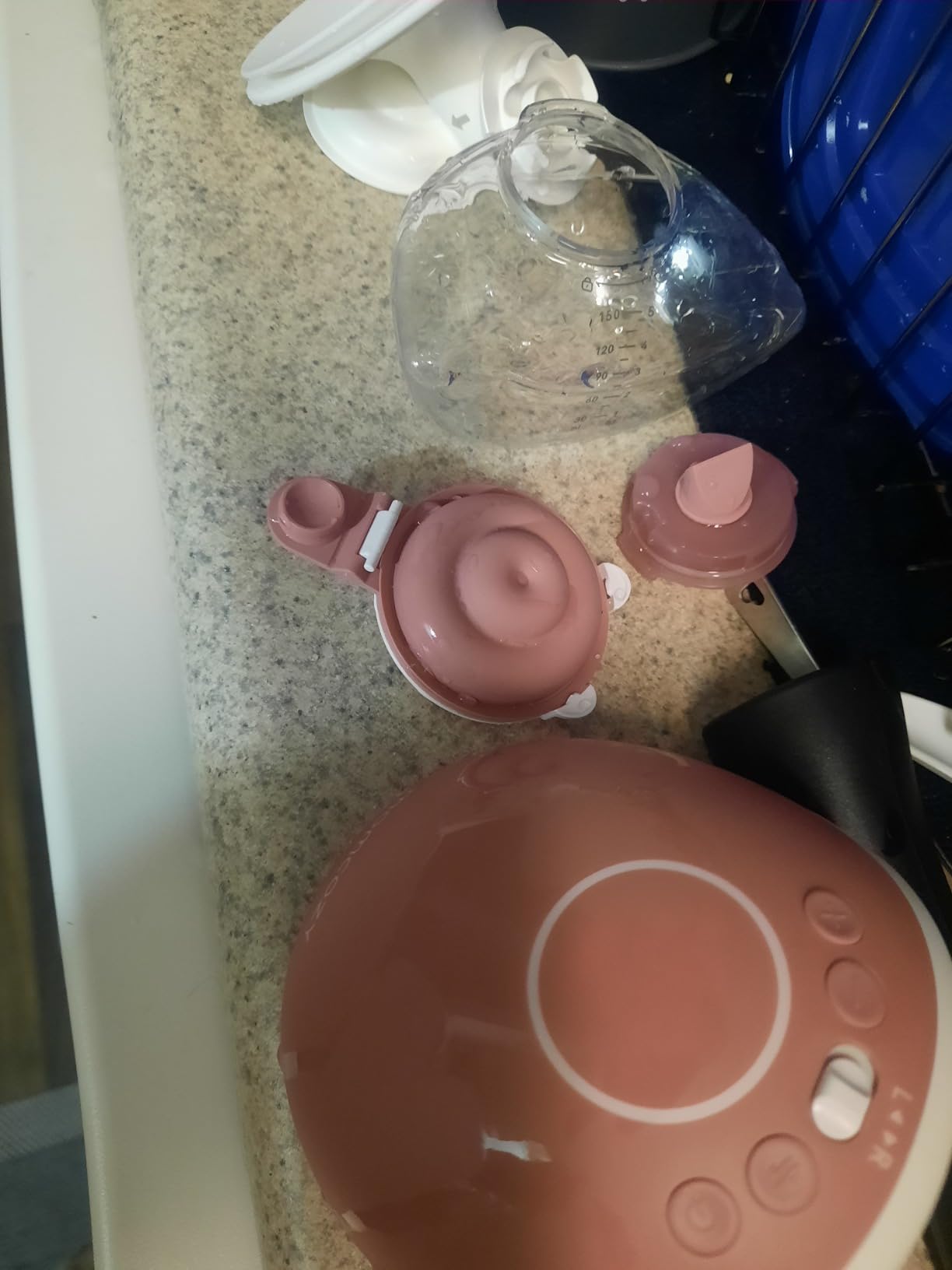 Momcozy Breast Pump Hands-Free Upgraded Mobile Flow M9 24mm, 2Pcs Cozy Red customer photo 2
