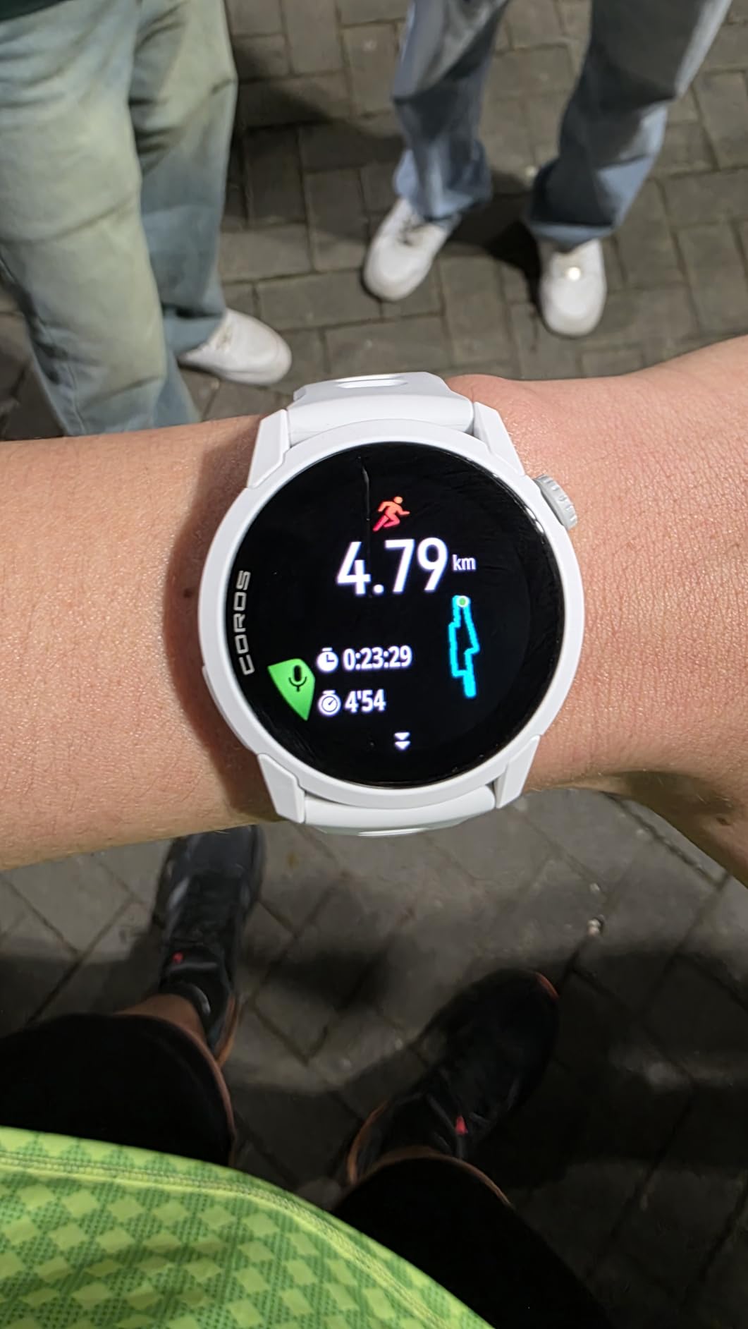 COROS PACE 4 Ultralight Sport GPS Watch (White Silicone, Standard) customer photo 1