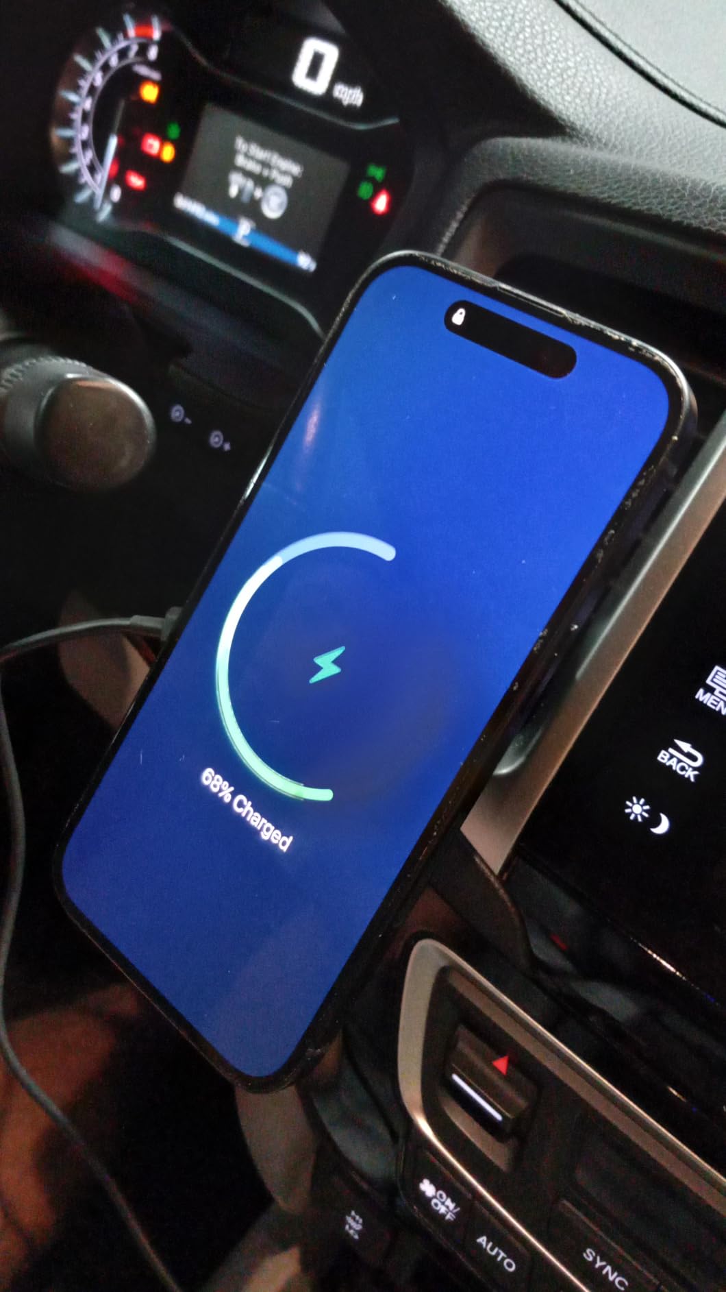 Estbuc X21 Car Mount customer photo 2