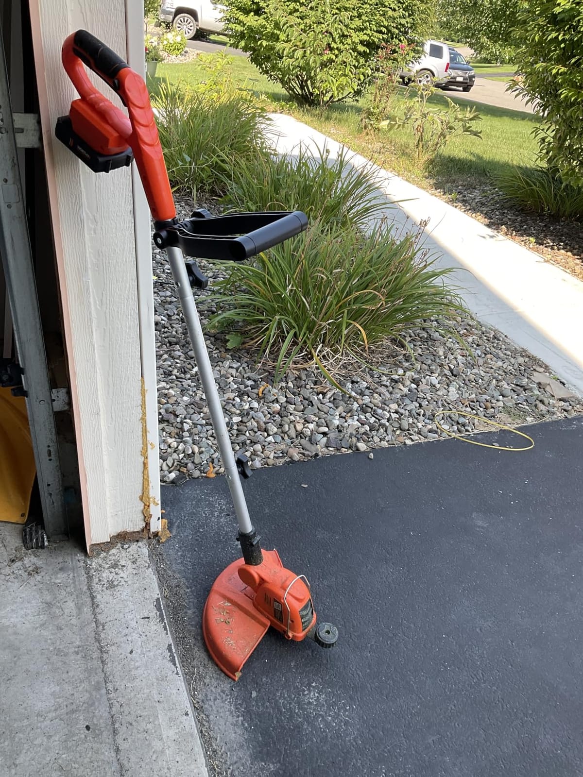 Weed Wacker Eater Electric String Trimmer Battery Powered Lawn Trimmer customer photo 2